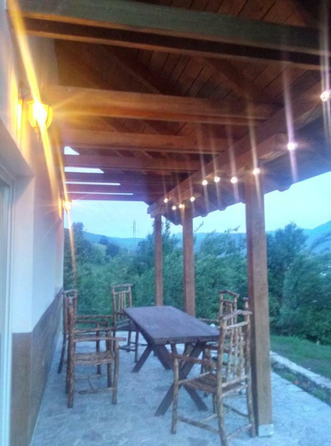 Nektar Park Villa Sara Bihać Oda fotoğraf