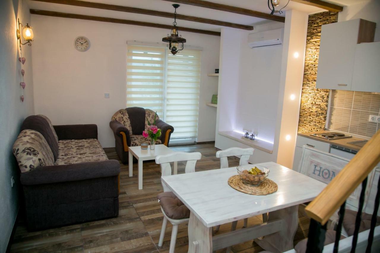 Nektar Park Villa Sara Bihać Dış mekan fotoğraf